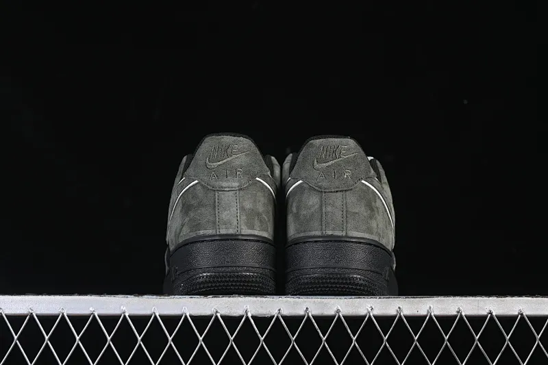 All Categories Nk Air Force 1 Air Force Series Nk Air Force 1 Low Air Force Low Nike Air Force 1'07 Low Army Green Black Autumn and Winter Suede Air Force One Low Casual Sneakers ZH0316-132